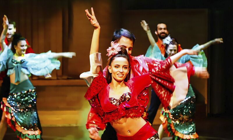 Noche Turca con Cena 2 Espectáculo en salón con cena en Estambul