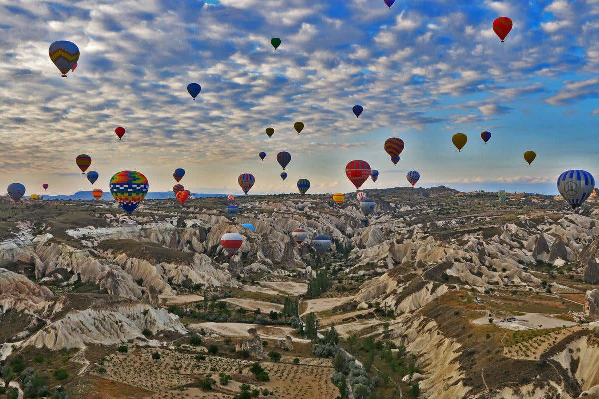 11 días por Capadocia, Pamukkale, Éfeso y las islas griegas finalizando en Atenas 1 11 dias por Capadocia